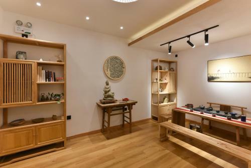 Yifangyan - Tingyuan Qingshe Hostel