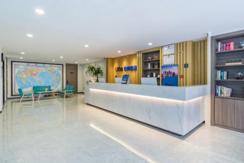Urba Hotel Huayuan Subway Station