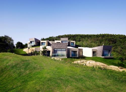 Weihaipoint Hotel & Golf Resort