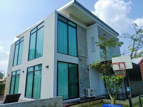 Villa 158 Play Home Chiang Mai