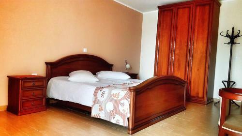 Hostal Rooms Ka?tel