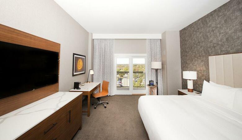 Hotel Horseshoe Bay Resort