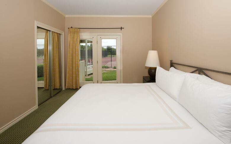 Hotel Horseshoe Bay Resort