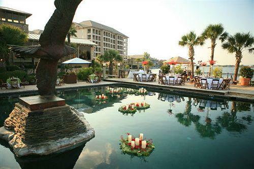 Hotel Horseshoe Bay Resort