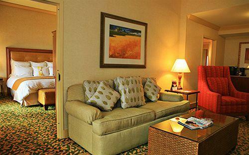 Hotel Horseshoe Bay Resort