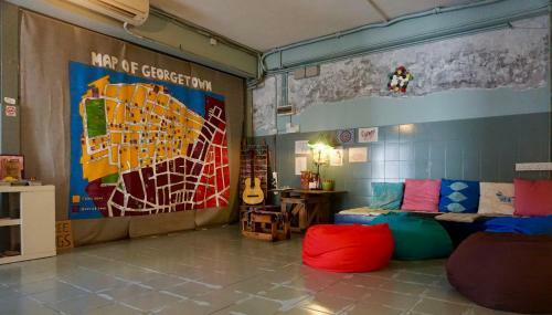 Queen's Hostel