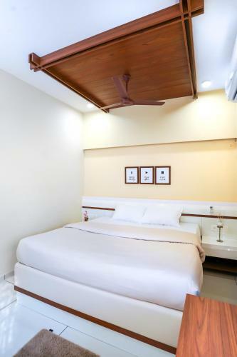 Bliss Serviced Apartment