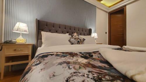 Hotel Sapling By Lujo Grand
