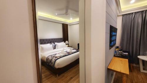 Hotel Sapling By Lujo Grand