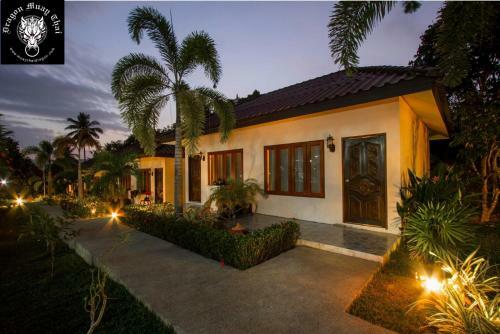 Hotel Phuket Dragon Resort