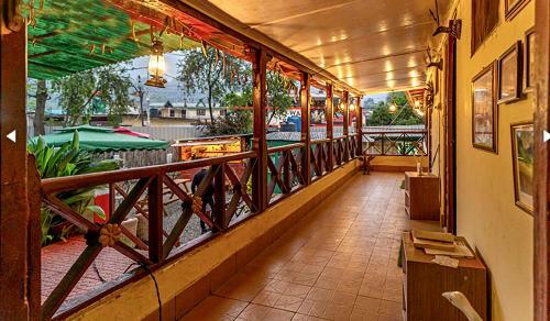 Hotel Kumaon Local