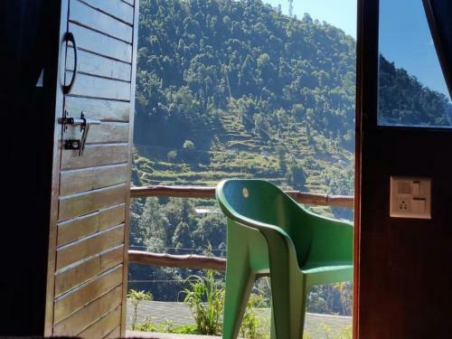Lodge Bluepine Cottages Pangot