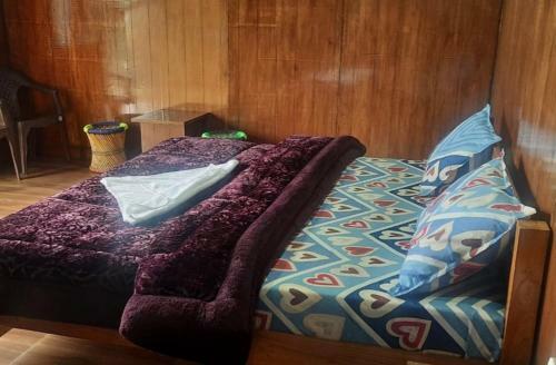 Lodge Bluepine Cottages Pangot