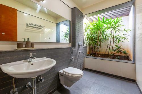 Stayvista At Cadamba Villa