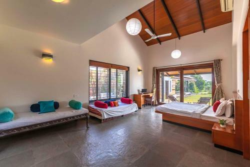 Stayvista At Cadamba Villa