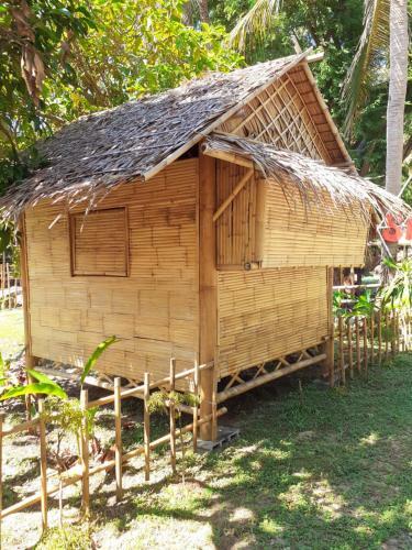 Hostal Bamboo Bungalow Baan Tai Phangan