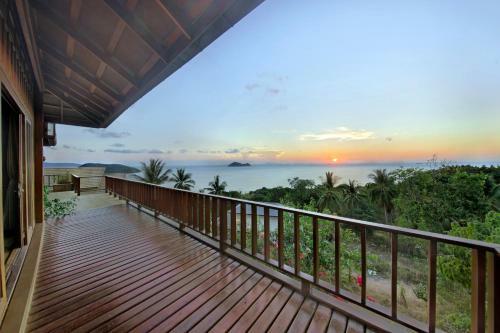 Jade Villa Hidden Gem In Phangan