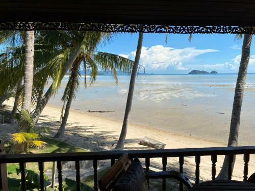 Hin Kong Sunset Beach Front House