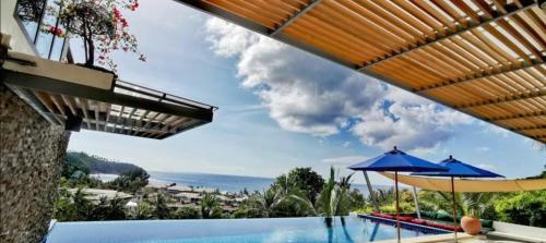 Folie Bleue Villa