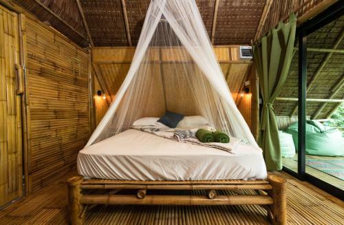 Bamboo Bay Island Resort