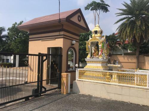 Rachawadee Villa