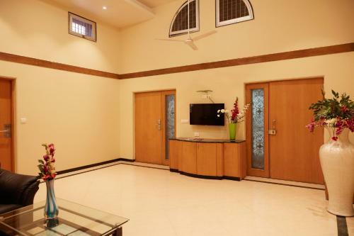 Hotel Summer Plaza Resort
