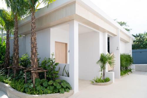 Hotel Panwaburi Beachfront Resort - Sha Extra Plus