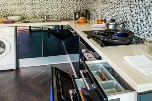 Villa Kamala Nature Th05