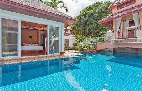 Luxury Thai Villa With Very Beautiful Private Pool
