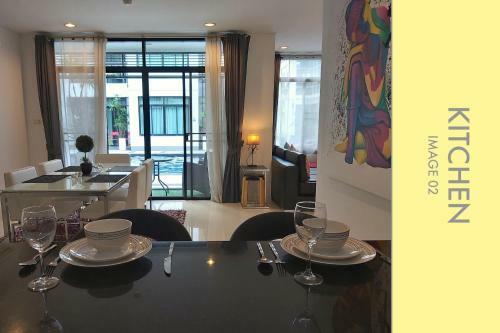 Apartamento Pool Access 2 Bdr Stylish Condo