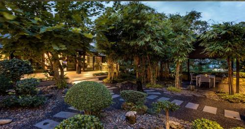 Japonica Villa