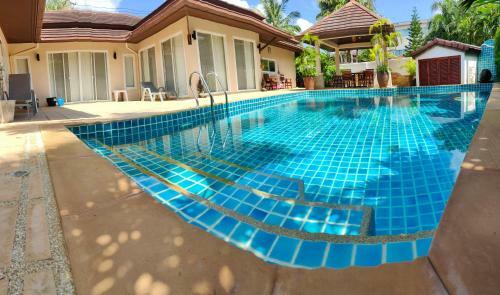 Sea Breeze Villa