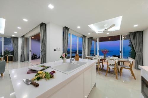 Luxus & Stylish Villa Blue May