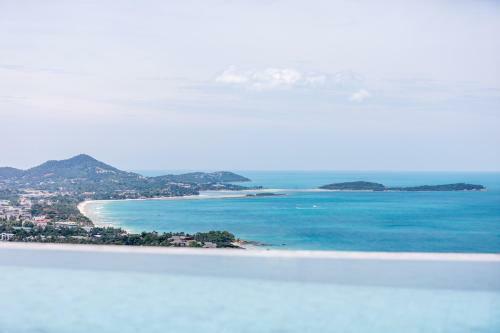 Luxury Ocean View Pool Villa With 4br