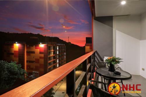 Apartamento Nai Harn Condominium