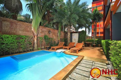 Apartamento Nai Harn Condominium