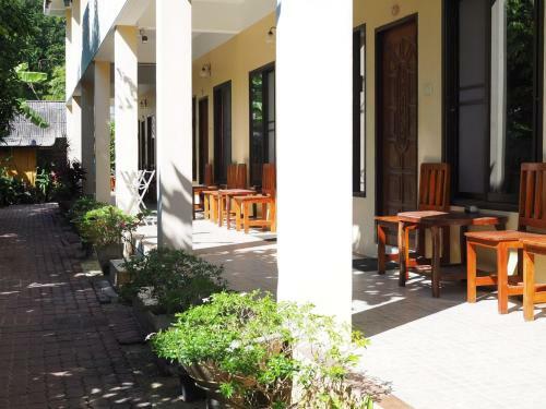 Hotel Mossman House