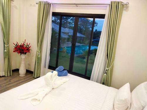 Baan Nai Daeng Villa /baannaidaengvilla