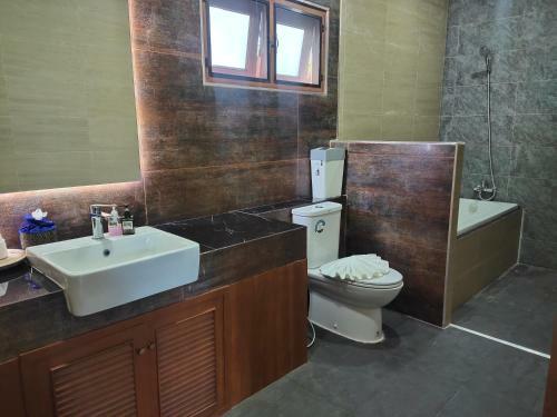 Baan Nai Daeng Villa /baannaidaengvilla