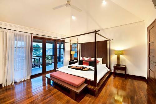 Villa Aquamarine In Luxury 5* Hotel Development