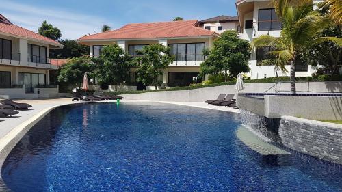 Apartamentos Choeng Mon Garden House 13