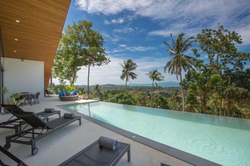Villa Azure Waters 4bdrm Stunning View