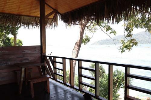 Hotel Sawan Sunset Resort