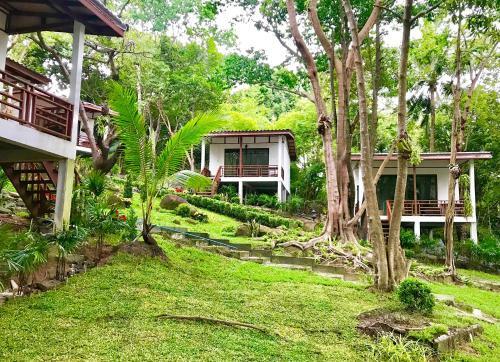 Hotel Chareena Garden - Beach Resort