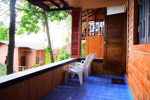 Hotel Chareena Hill Beach Resort