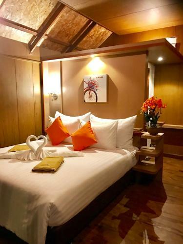 Hotel Chareena Hill Beach Resort