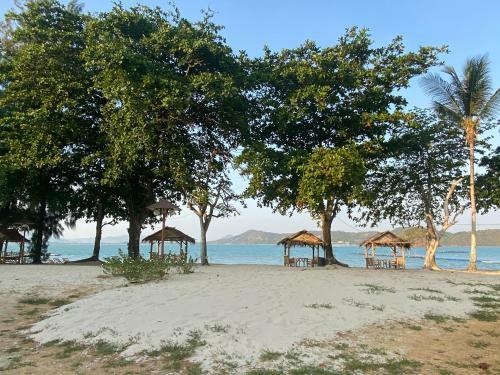 Hotel Cruiser Island Resort