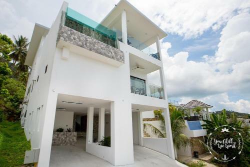 Azur Luxurious Villa 4 Br Ocean View