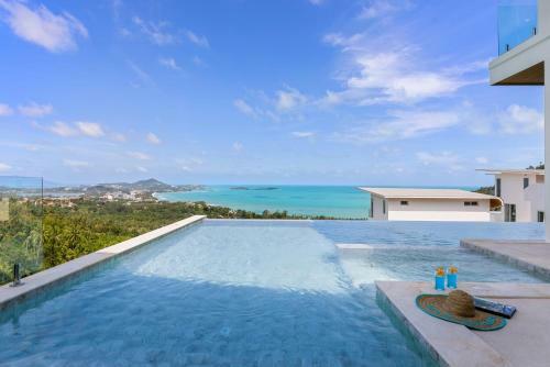 Emerald Villa 3 Br Sea Views