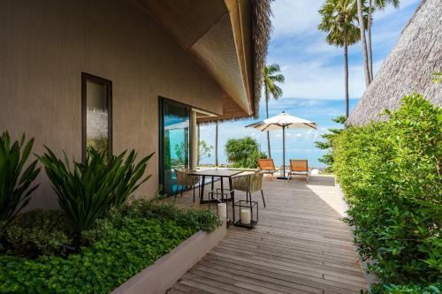 Hotel Hyatt Regency Koh Samui- Sha Extra Plus